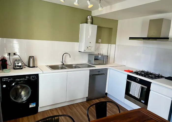 Prox Lycee Arago Перпиньан